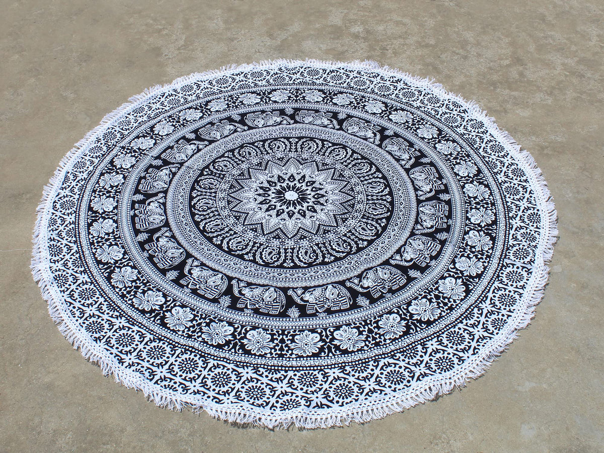 Round Beach Tapestry Turquoise Mandala Throw (3'6" (Round) / Black and White)