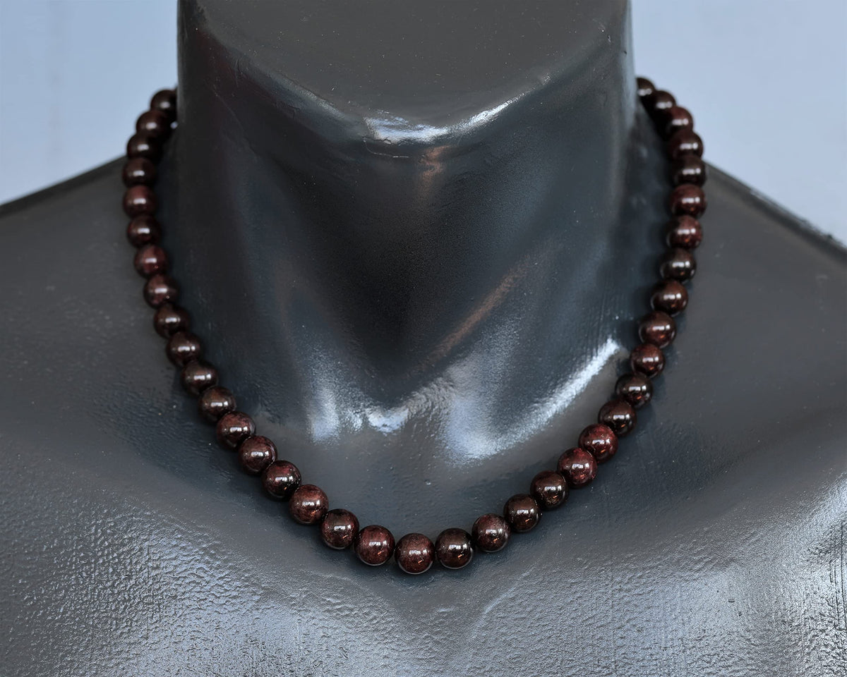 Natural Red Garnet Beaded Choker Necklace (Garnet / 36 Inches)