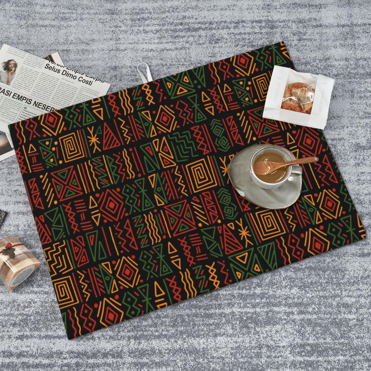 African Tribal Geometric Totems Dish Drying Mat 18x24 Inch (Black Red)