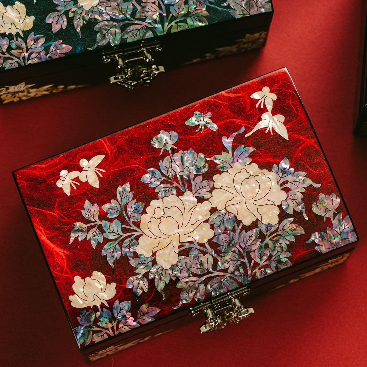 Korean Mother of Pearl Jewelry Box (Red)