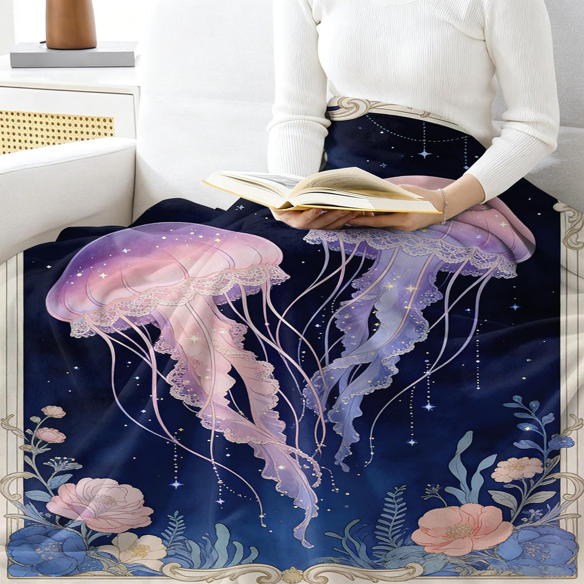Jellyfish Throw Blanket Fantasy Marine Life Soft Cozy Plush Flannel 30"X40" (Jellyfish / 30"X40")