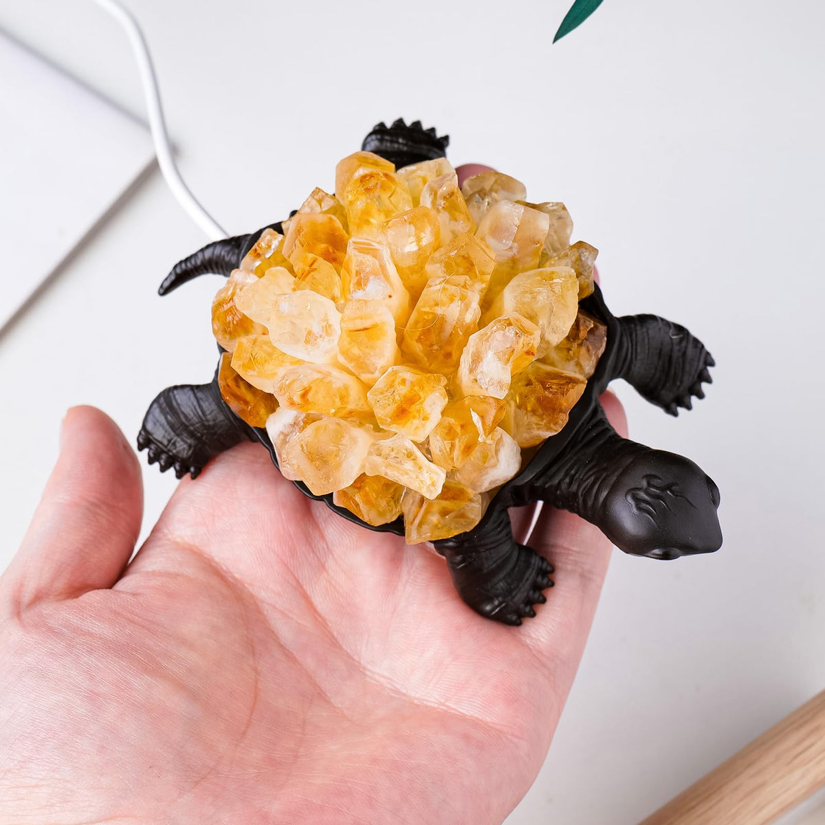 Natural Yellow Tooth Turtle Night Lamp Healing Crystal Bedroom Bedside Table Lamp USB Port Home Decor Women Men Gift (Yellow)