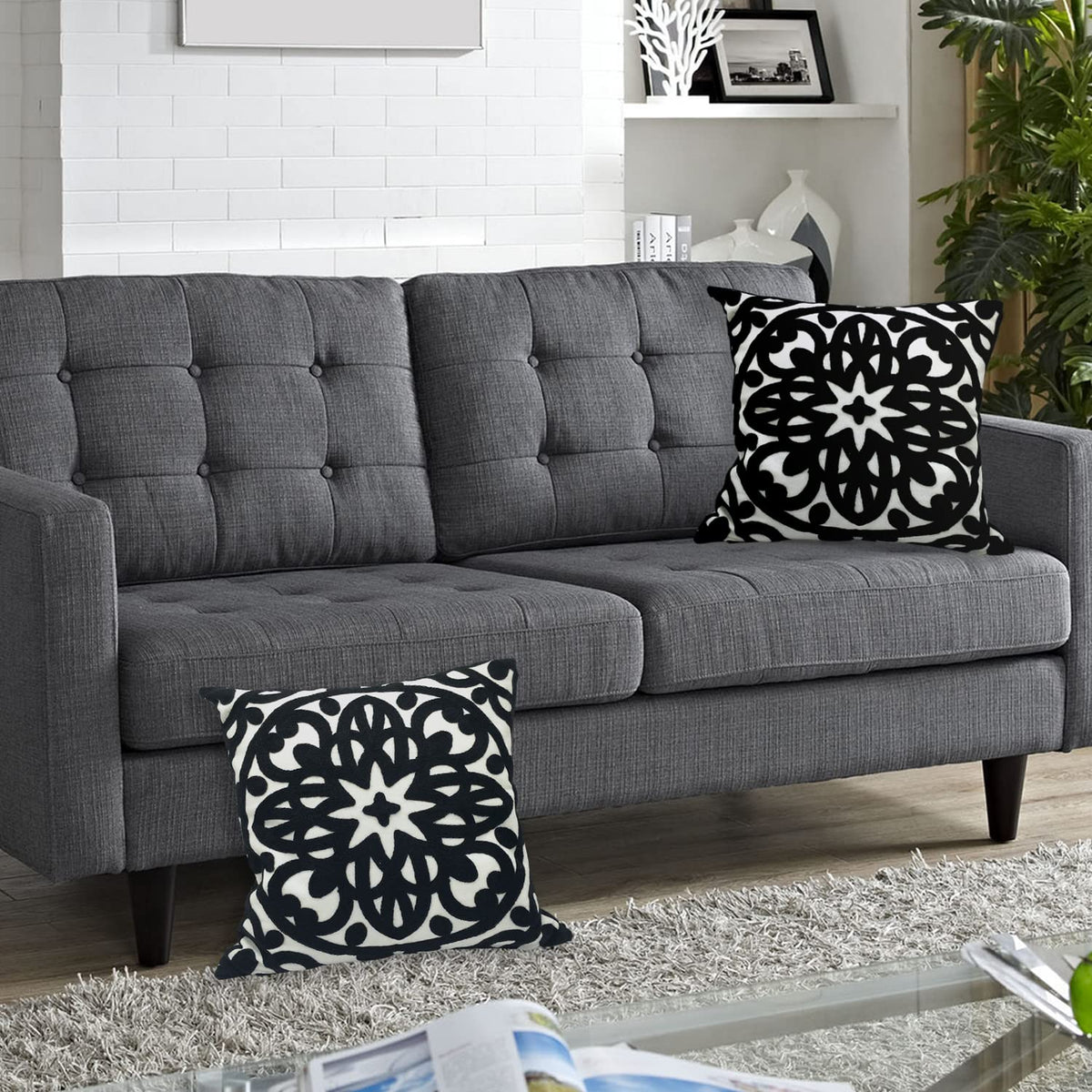 Embroidered Decorative Throw Pillow Cover 20"x 20" (Black / 20" x 20" (Pack of 1))