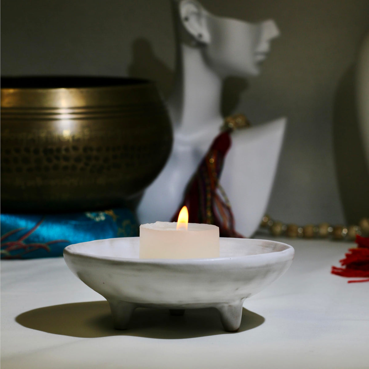 Prayer Offering Ritual Bowl Plate Great for Use Religious Spiritual Gifts(White Meditation) (White Meditation)