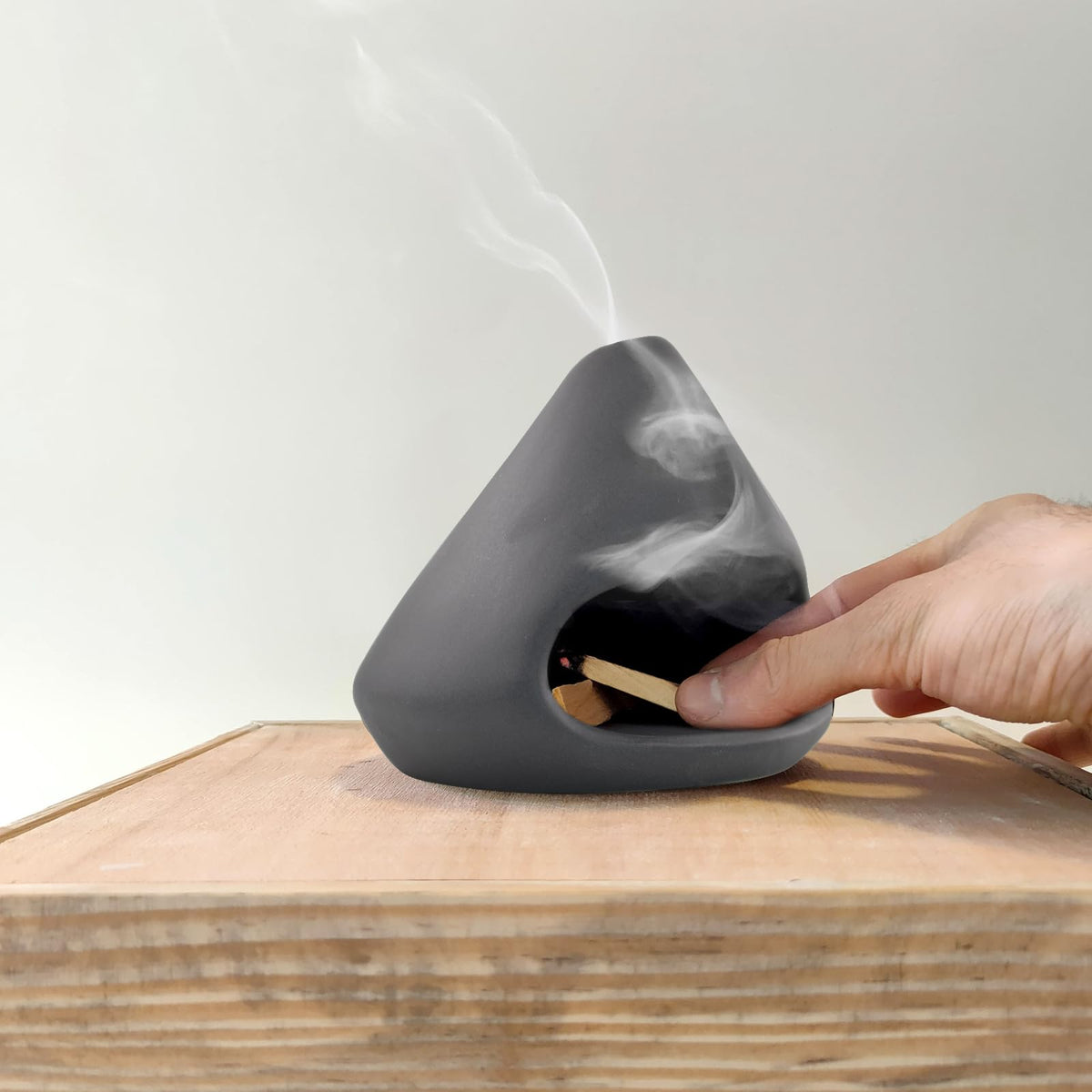 Palo Santo Holder Ceramic Incense Burner Holder Sage Holder for Burning (Black)