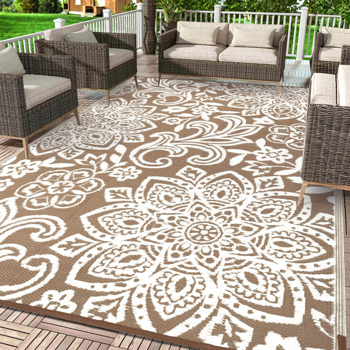 Waterproof Outdoor Rug 9' x 18' (Brown / 9' x 18')