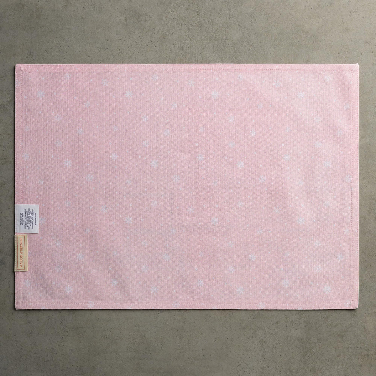 Placemats Set of 4 Reusable 100% Cotton (016 - Christmas Market - Pink / 13" X 19" (Pack of 4))