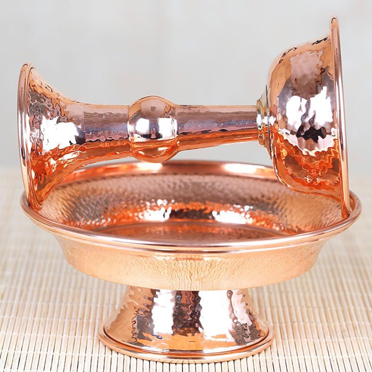 Tibetan Buddhist Metal Offering Bowl Intricate Carvings Buddhism Supplies Temples Worship Cup for Cultural Collectors Meditations Ornament (S)
