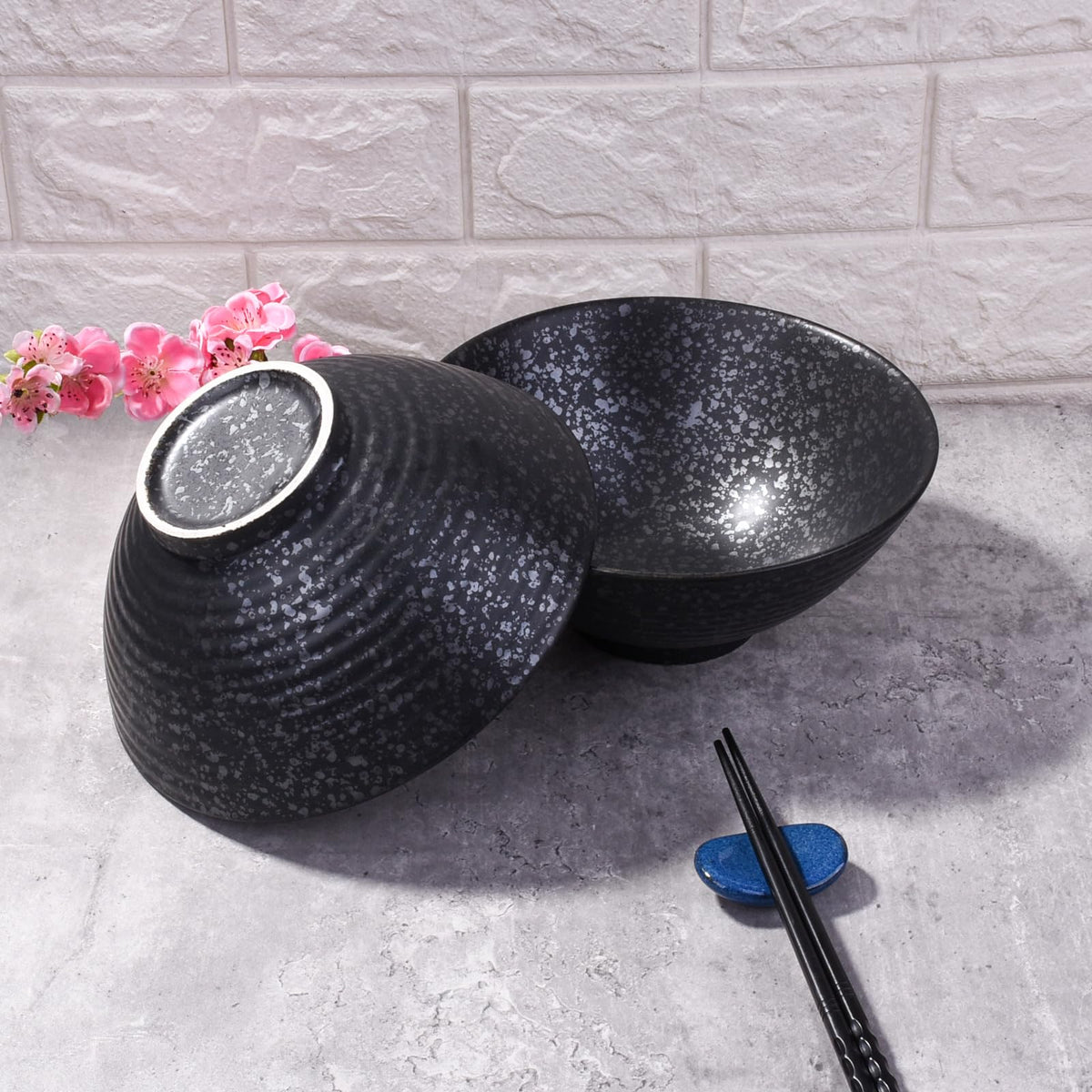 Japanese Ceramic Noodle Bowl Set of 2 (Black)
