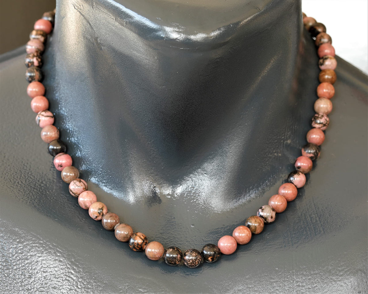 Natural Rhodonite Beaded Choker Necklace (Rhodonite / 30 Inches)