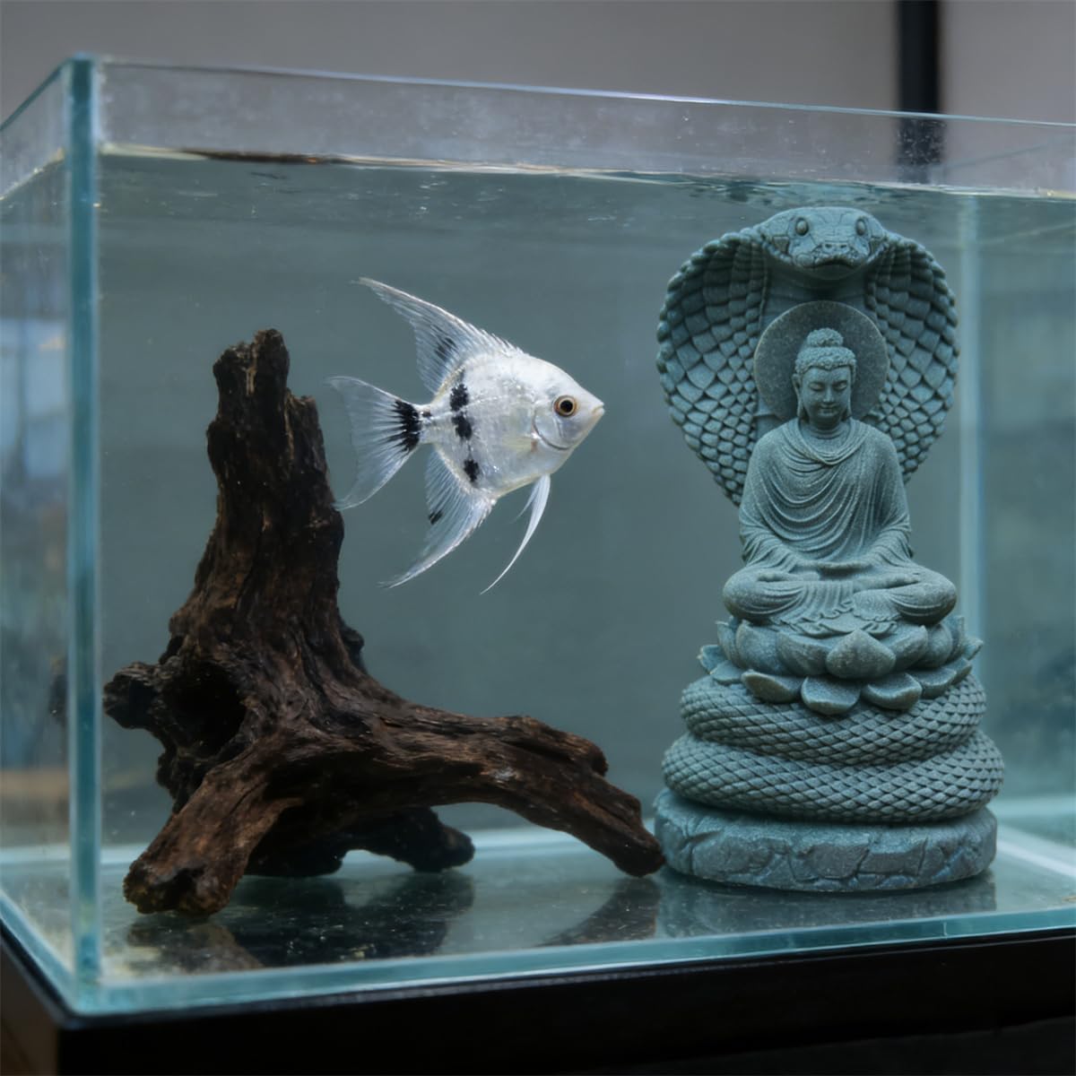 Meditation Buddha Figurine Aquarium Zen Buddha Statue (Medium)