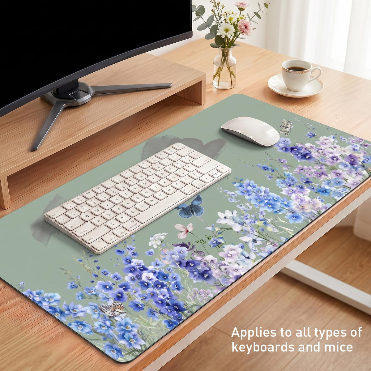 Sage Green Desk Mat (Flower Cluster / 35.4" x 15.7")