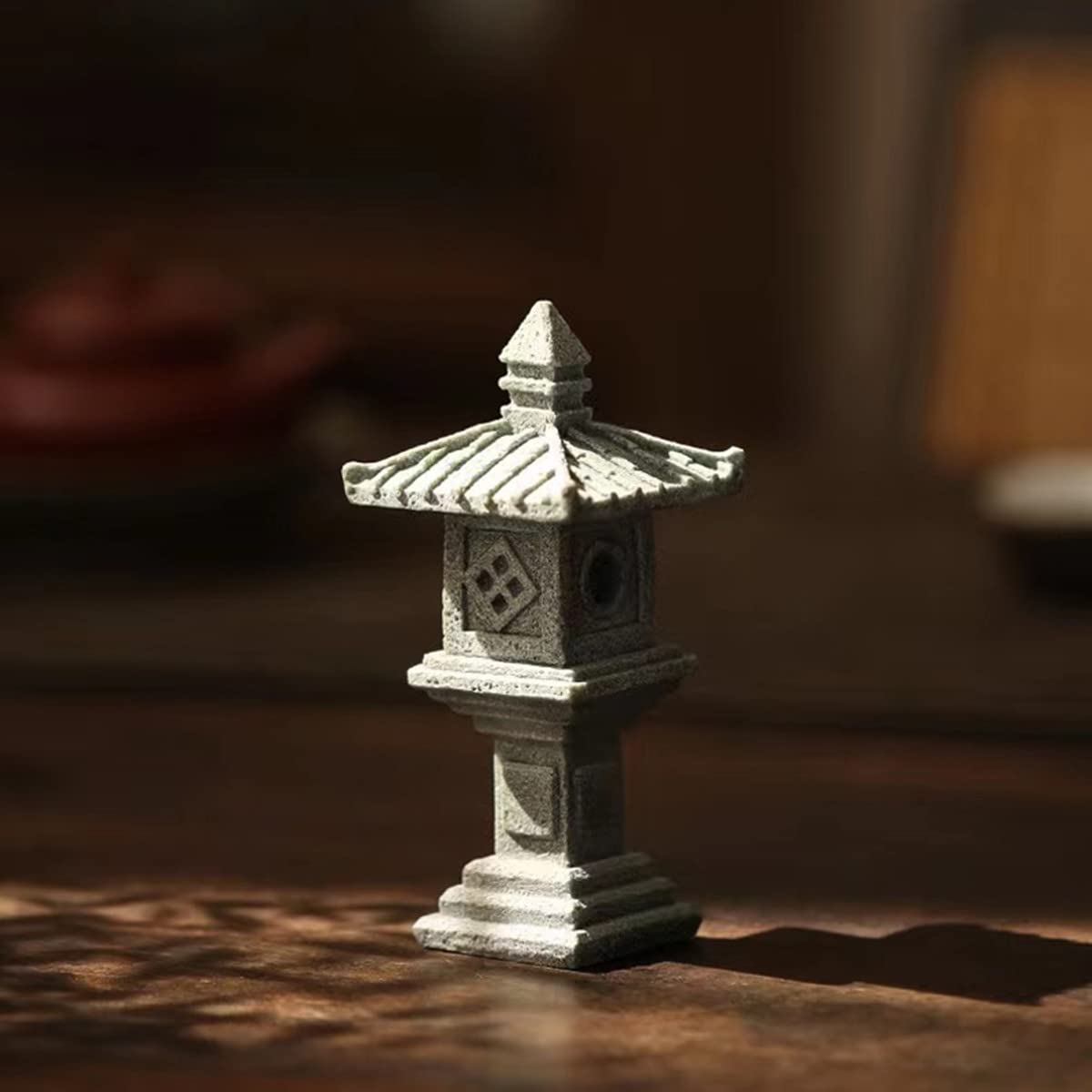 3 PCS Miniature Figurines Stone Pagoda Lantern Garden Statues Tiny Home Kit Meditation Accessories for Zen Garden Home Decor Yard Decorations Outdoor Statues Asian Garden Decor Japanese Gifts
