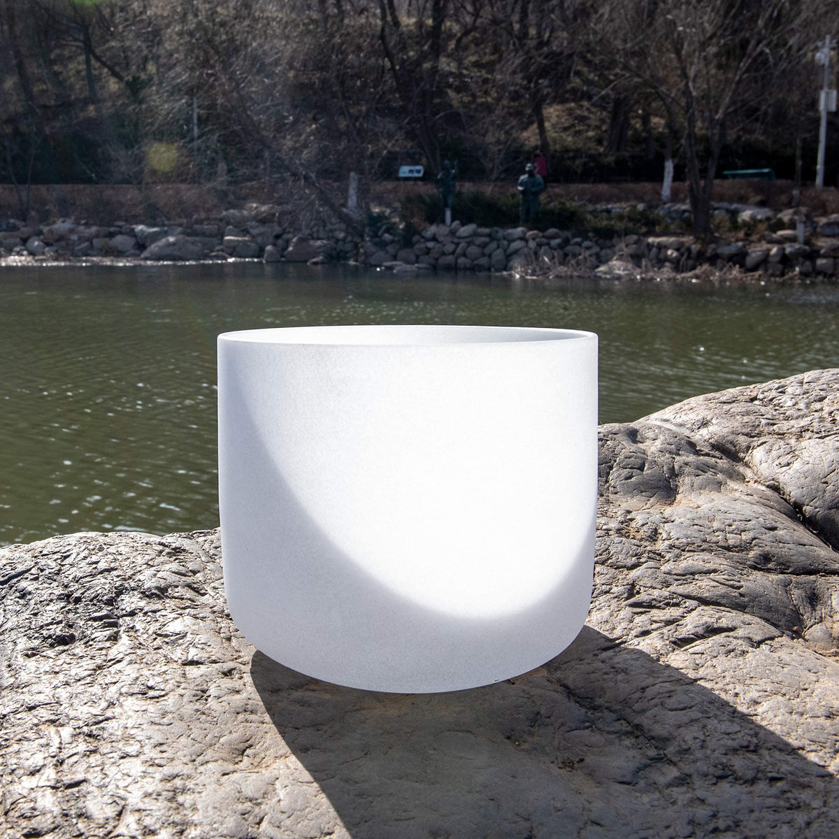7" 432 hz B Note Crystal Singing Bowl Crown Chakra with Suede Mallet for Meditation (7 inch / 432Hz B Note)