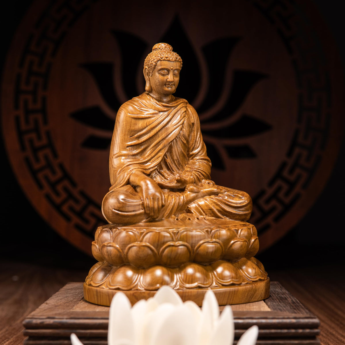 Wooden Shakyamuni Buddha Statue (Buddha in Earth-touching)