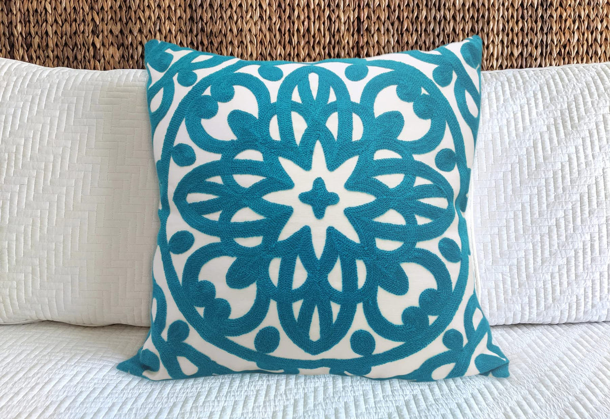 Embroidered Decorative Throw Pillow Cover 18"x 18" Set of 2 (Teal / 18" x 18" (Pack of 2))