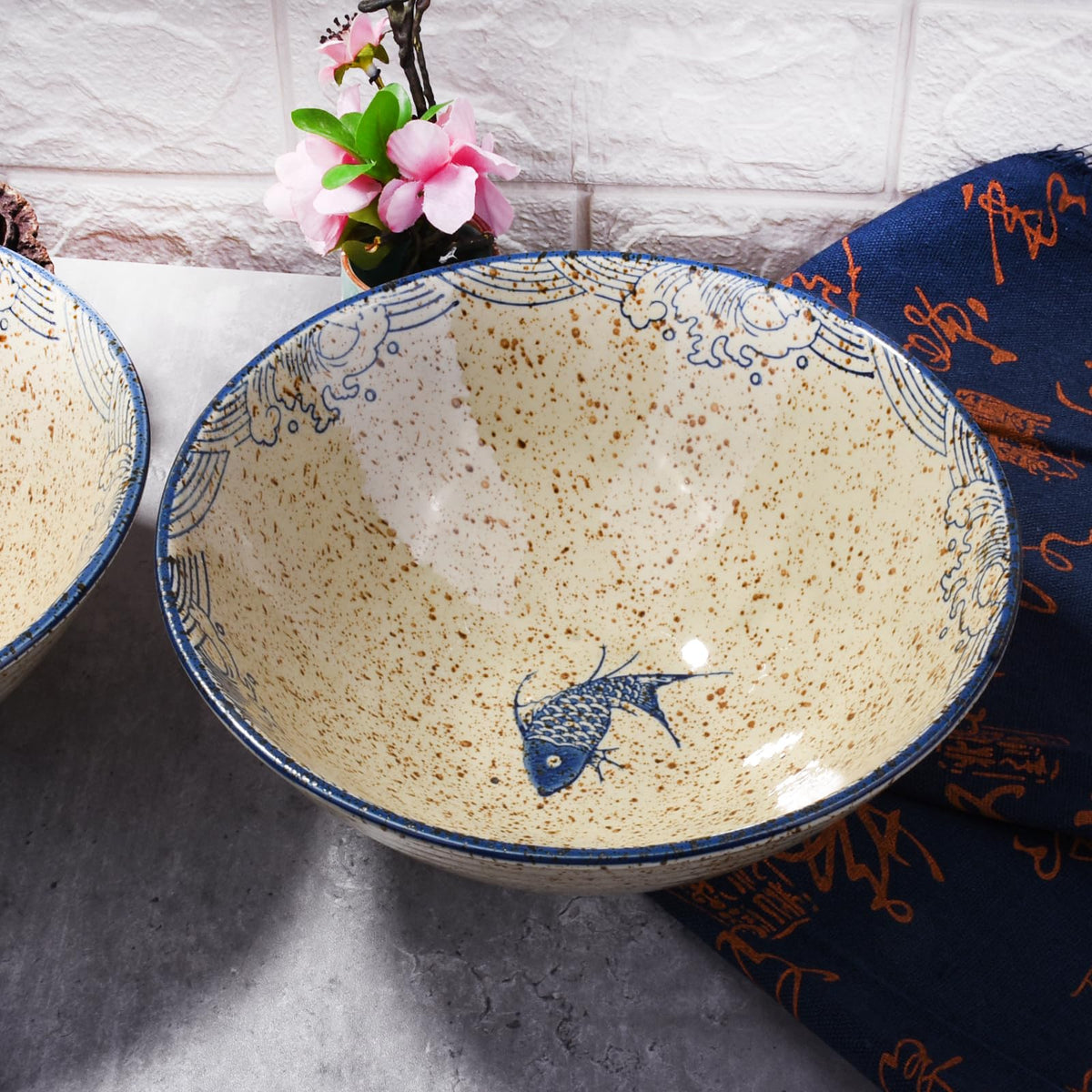 Japanese Ceramic Ramen Bowl Set of 2 (Brown)
