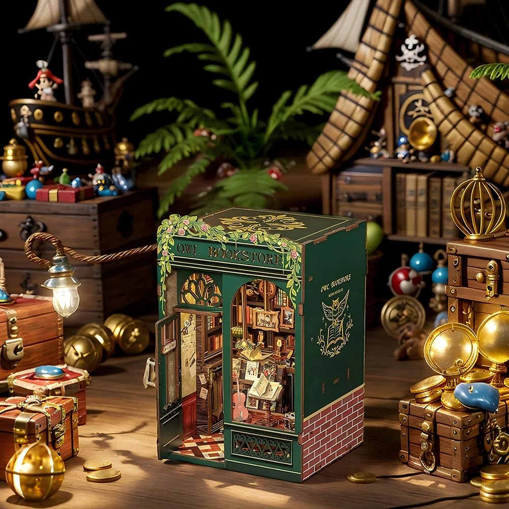 Owl Bookstore Book Nook Kit (Owl Bookstore)