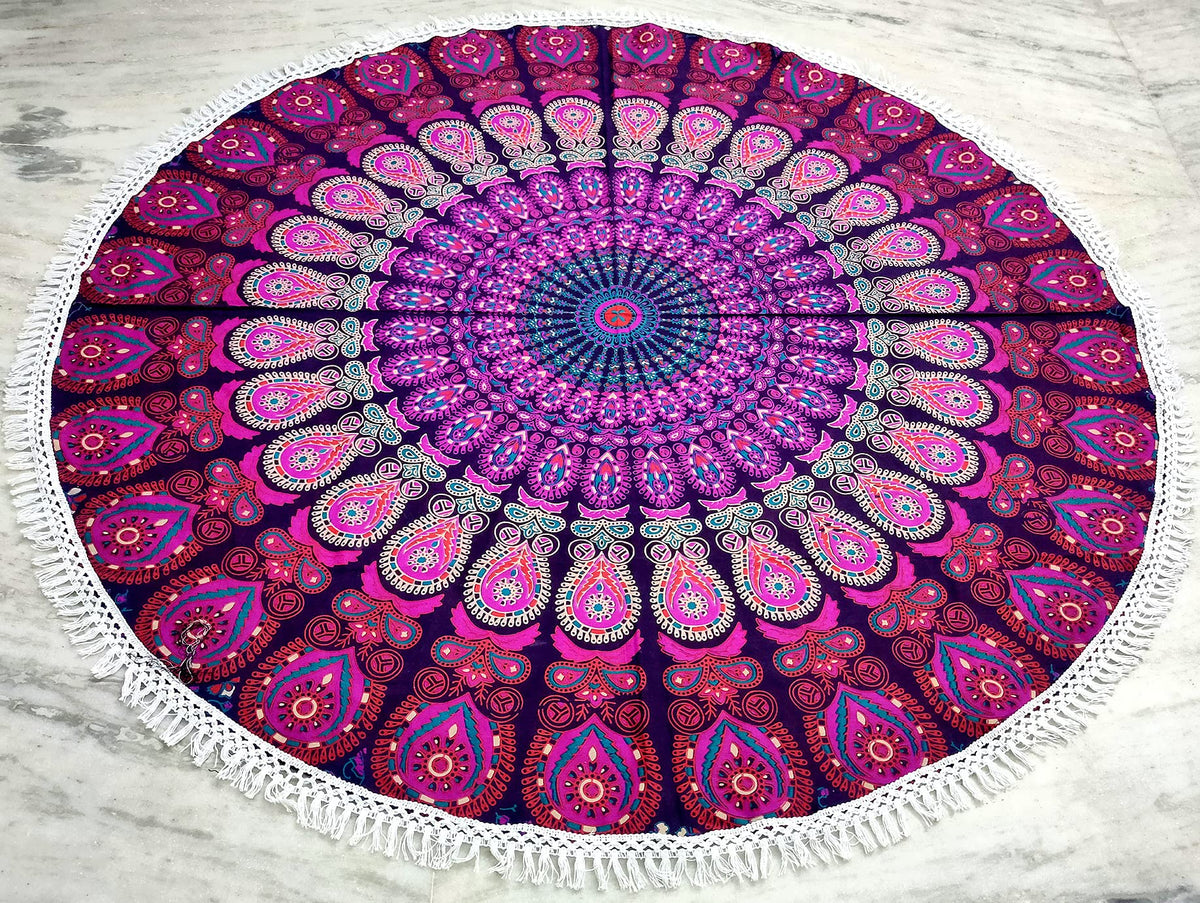 Round Beach Tapestry Turquoise Mandala Throw (5'8" (Round) / White and Pink)