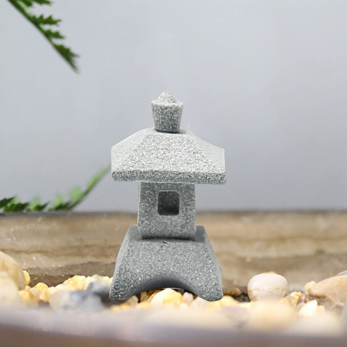 3pcs Miniature Pagoda Statues Japanese Style Pagoda Lantern Asian Decor Square Chinese Pagoda Statue for Zen Garden Indoor Outdoor Decor Micro Rockery Landscape Kit (Square Pagoda Statue)