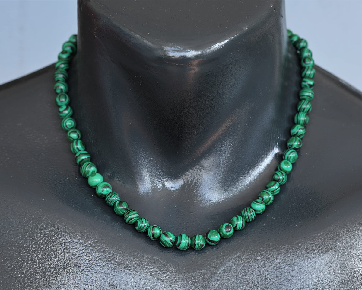 Natural Malachite Beaded Choker Necklace (Malachite / 28 Inches)