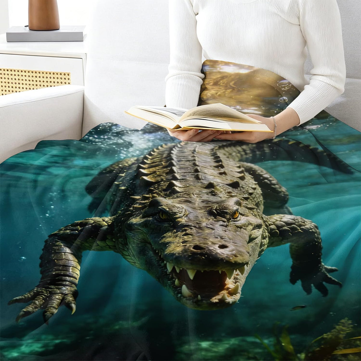 Crocodile Throw Blanket Wildlife Animal Soft Cozy Plush Flannel 50"X60" (Crocodile / 50"X60")