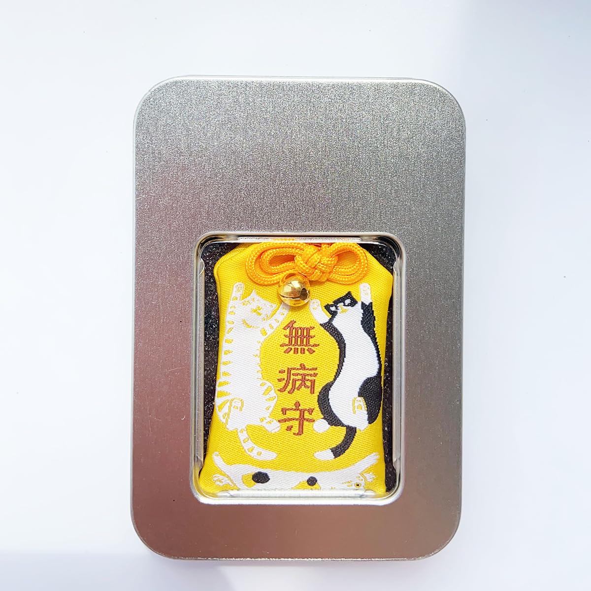 Handmade Traditional Japanese Omamori Blessing Lucky Amulet for Good Health (Yellow-cat)