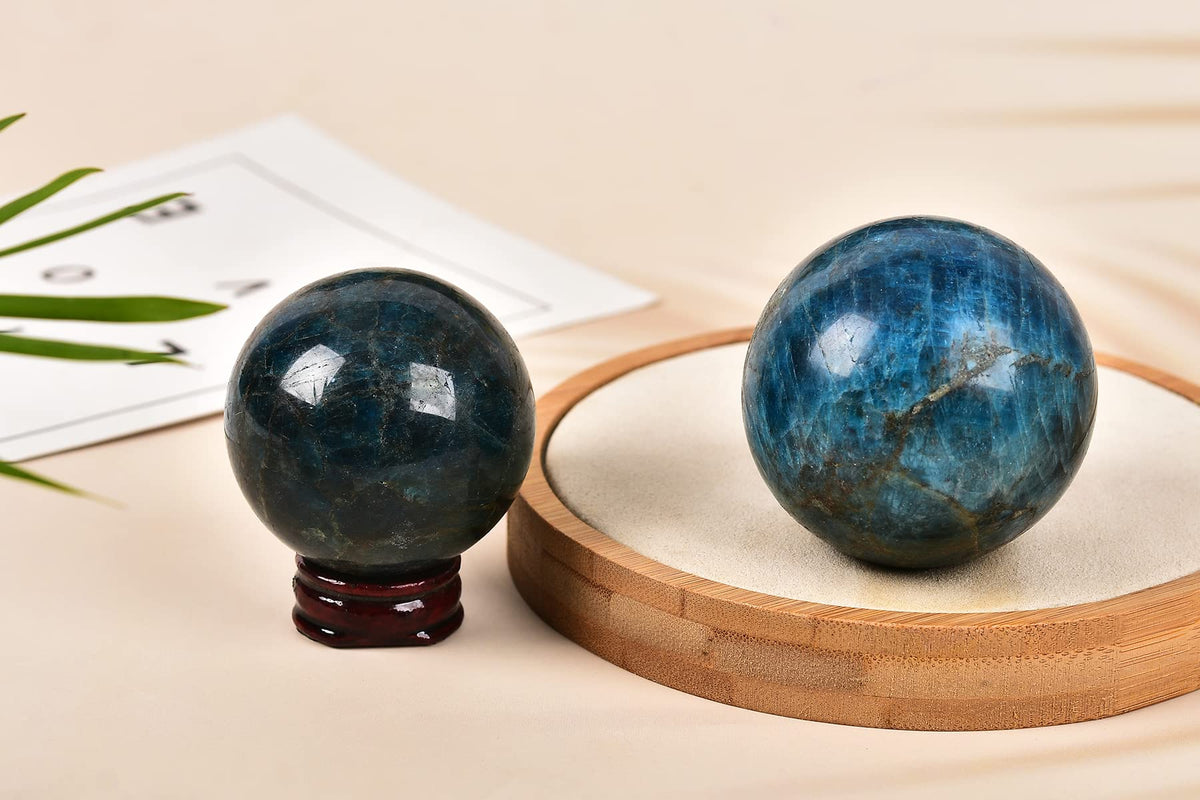 Crystal Orb Blue Apatite for Office Desk (Apatite / 2-2.4 IN)