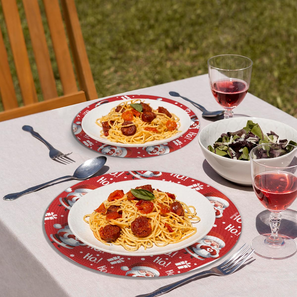 Christmas Woven Placemats Round Placemats Set of 6 for Festival Party (C 005 / 6 pieces)