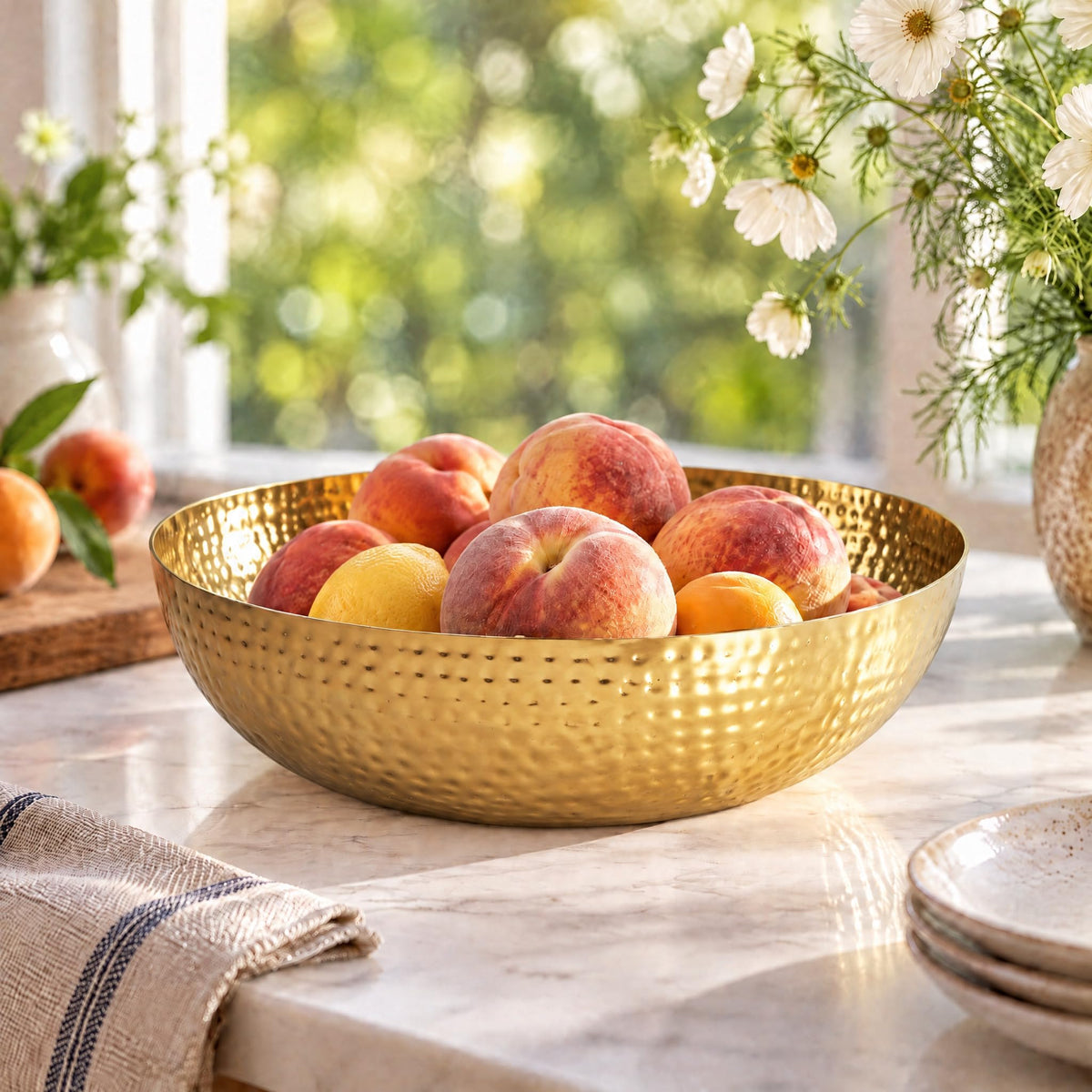 Round Hammered Metal Serving and Mixing Bowl (Gold Finish)