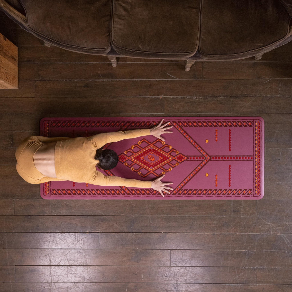 Printed Yoga Mat (Majestic Carpet - Maroon)