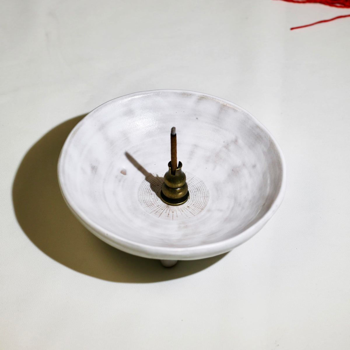 Prayer Offering Ritual Bowl Plate Great for Use Religious Spiritual Gifts（White Meditation） (White Meditation)