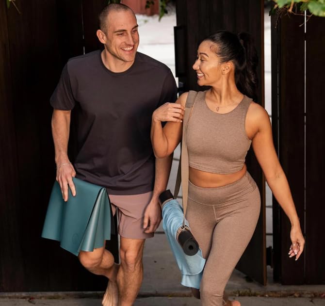 Commuter Yoga Mat Carrier (Lion's Mane)