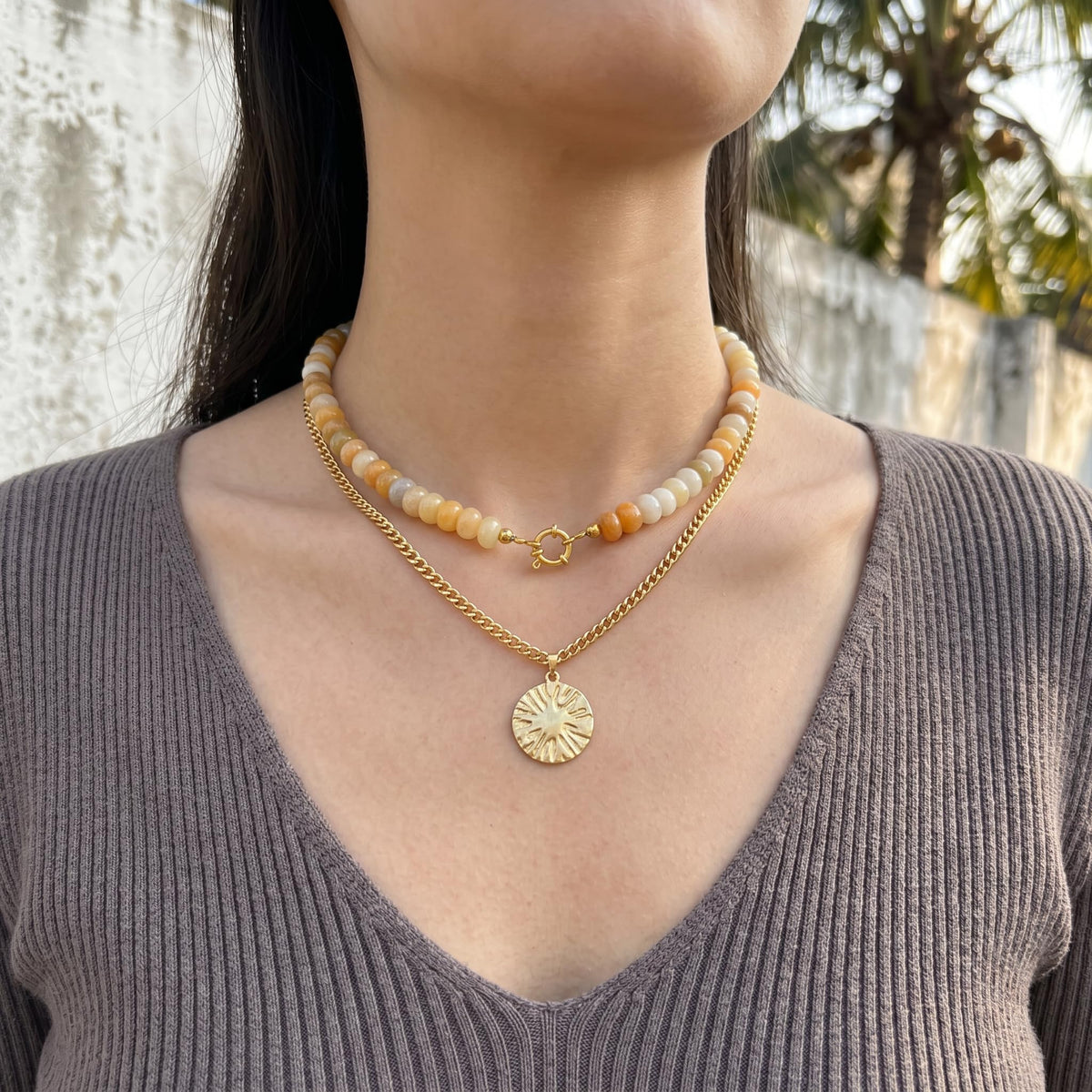 Yellow Natural Stone Beaded Choker Necklace for Women (Apricot-yellow)