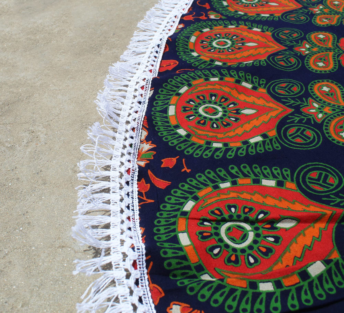 Round Beach Tapestry Turquoise Mandala Throw (3'6" (Round) / Orange and Green)