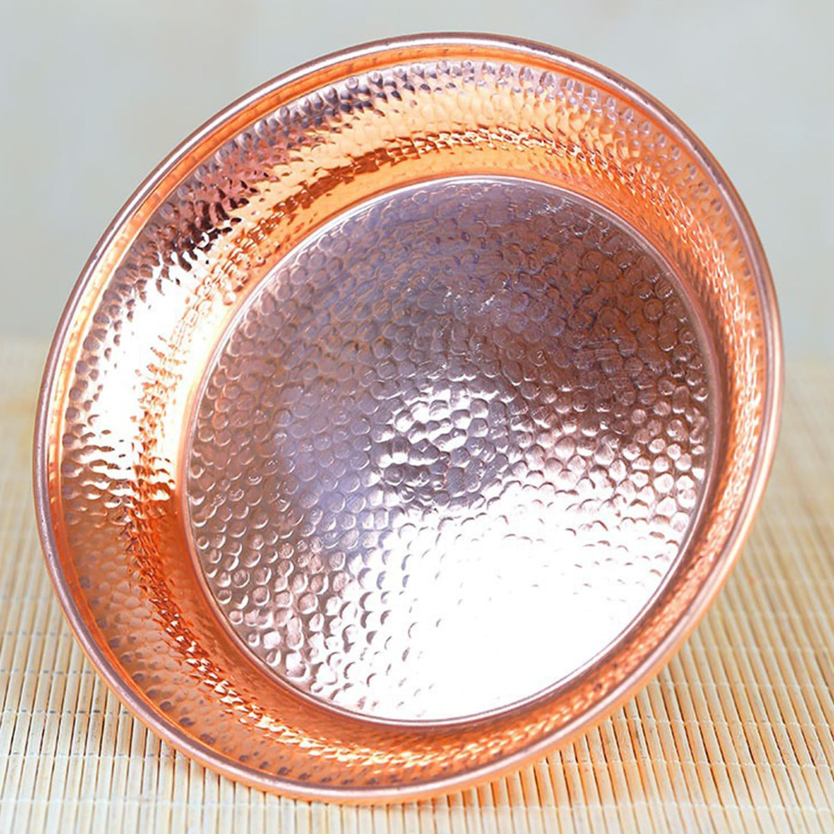 Tibetan Buddhist Metal Offering Bowl Intricate Carvings Buddhism Supplies Temples Worship Cup for Cultural Collectors Meditations Ornament (L)