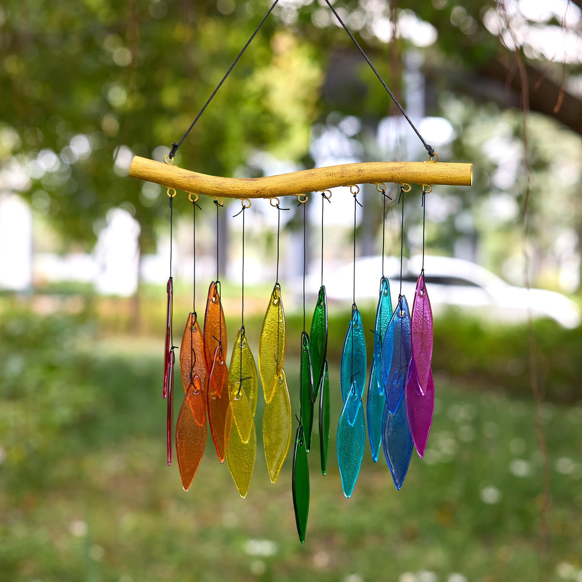 Rainbow Glass Leaf Wind Chimes Indoor Outdoor Garden Patio Decor (Red and Green)