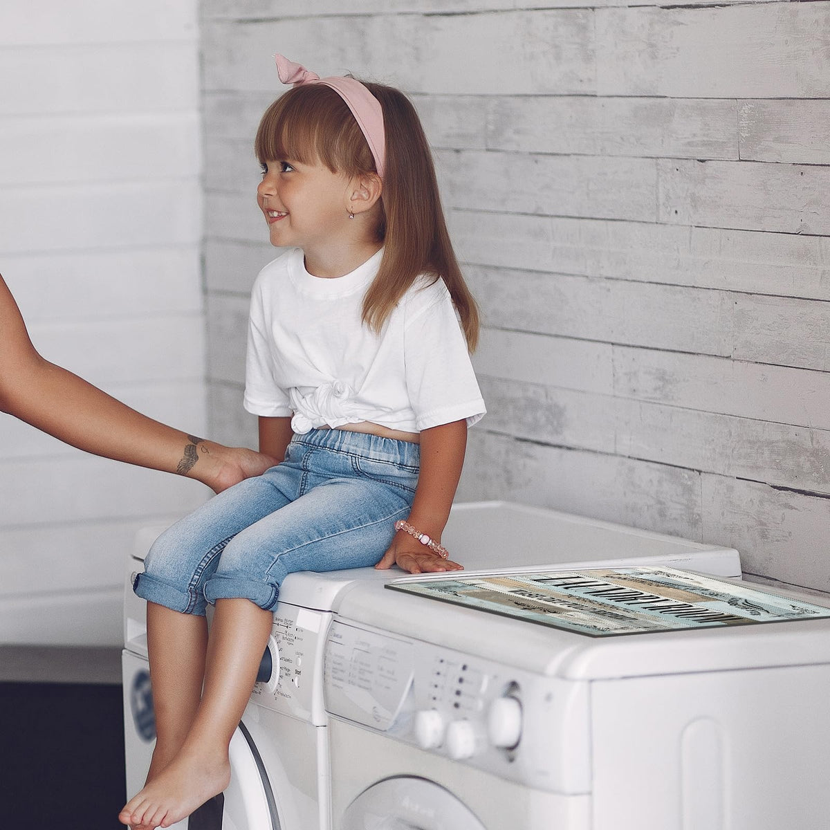 Dryer Top Protector Mat (wood grain laundry room)