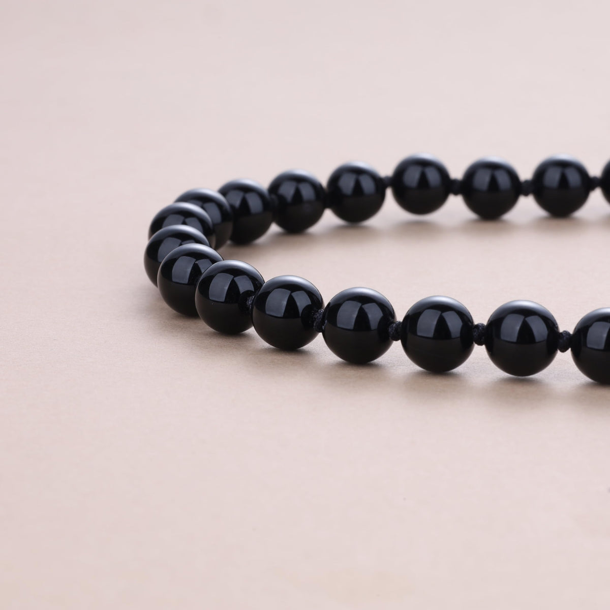 Black Onyx Necklace (Onyx / 20")