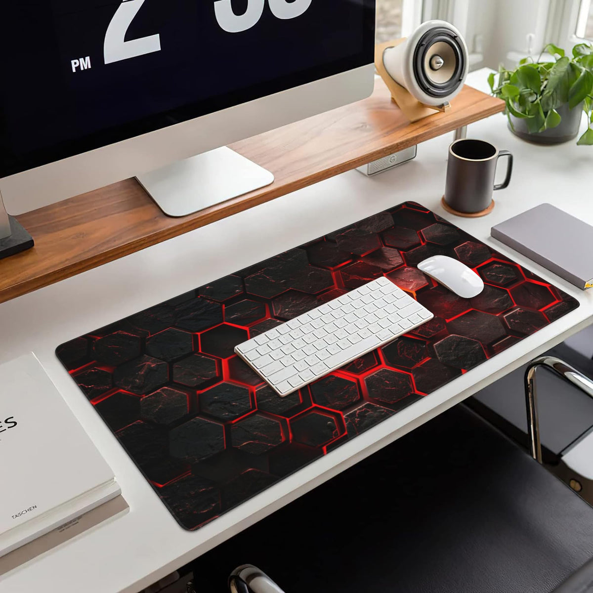 Large Gaming Mouse Pad for Desk (15.7" x 35.4" / Red Honeycomb Science Technology)