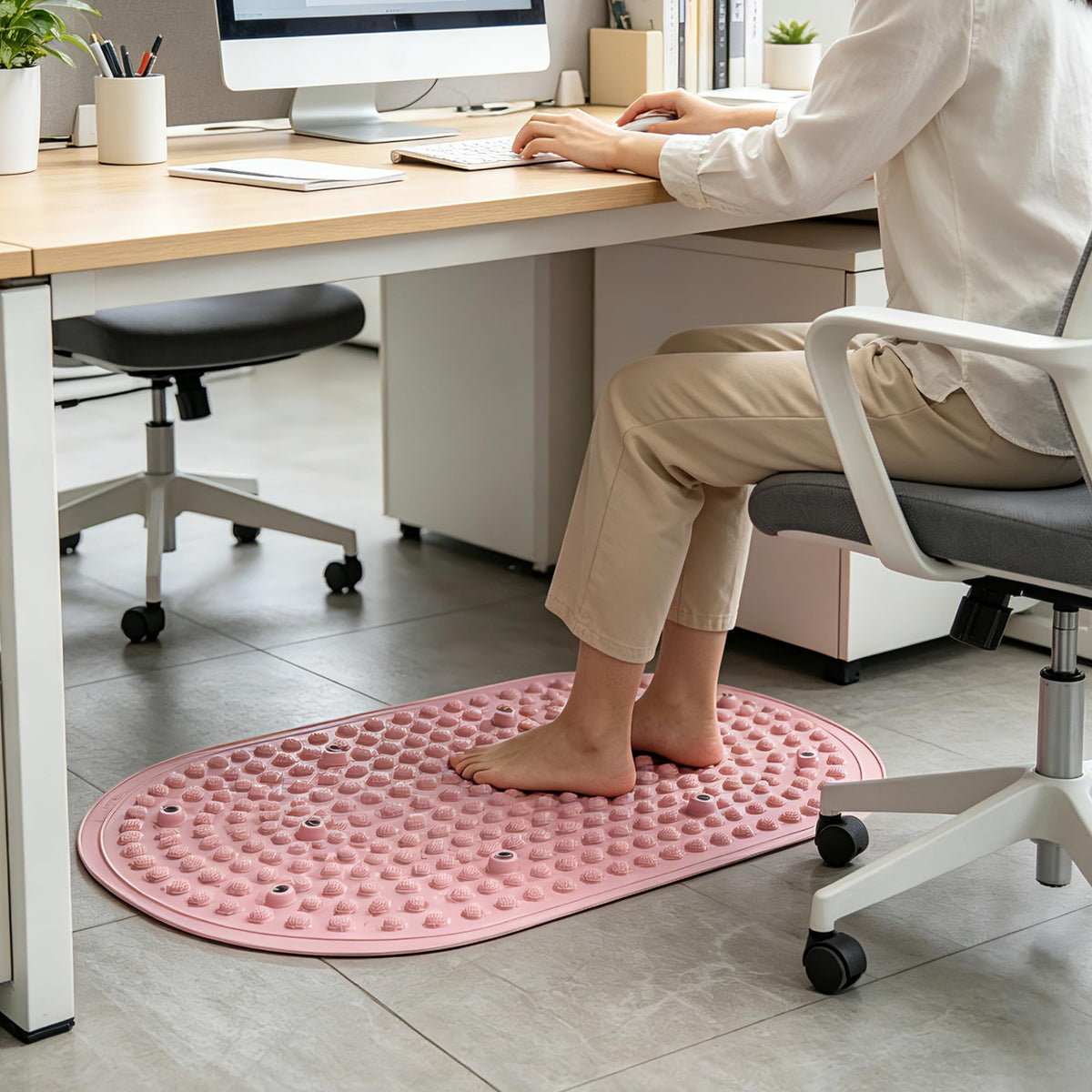 Foot Massage Acupressure Mat for Foot Pain Plantar Fasciitis Relief