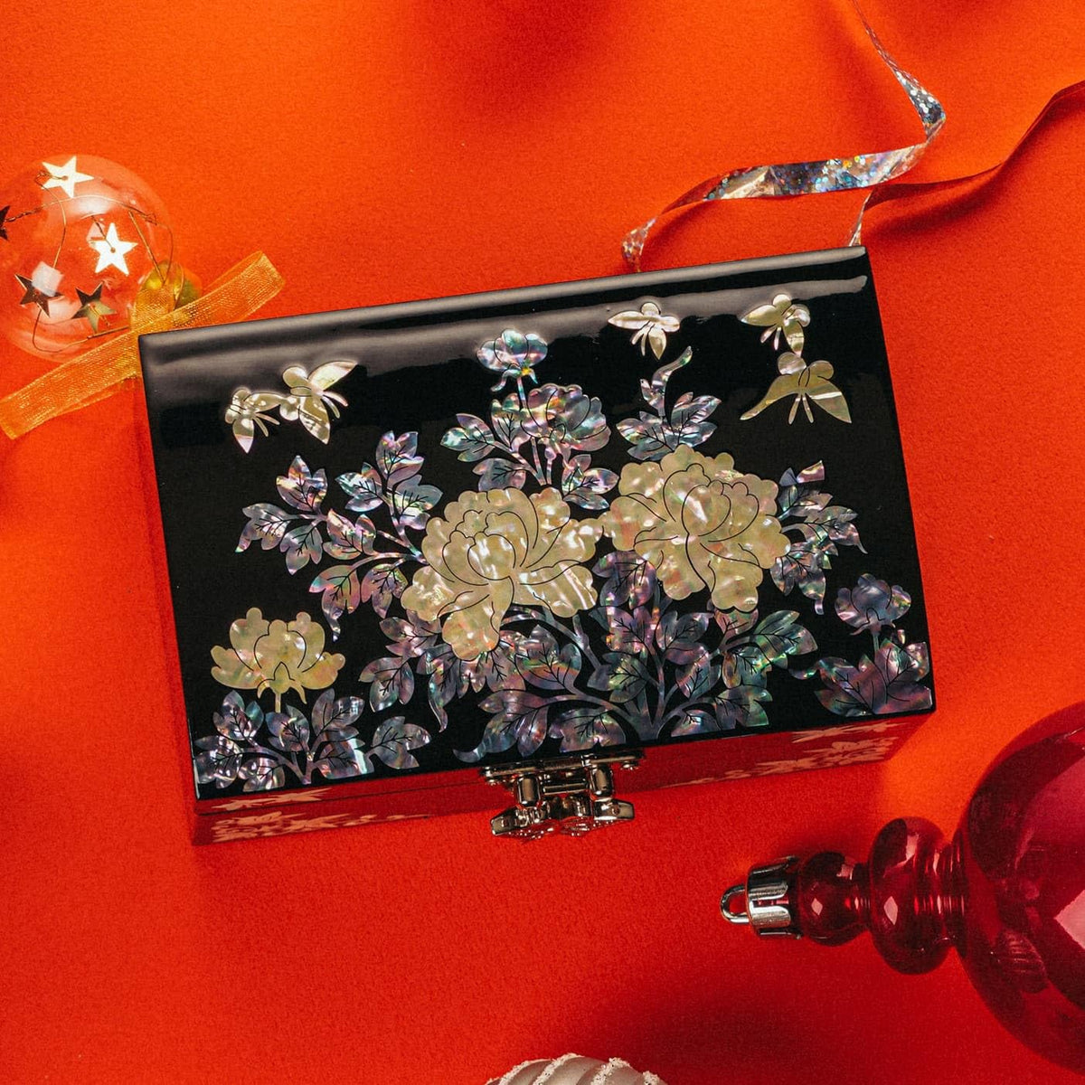 Mother of Pearl Small Jewelry Box with mirror lid (Black)