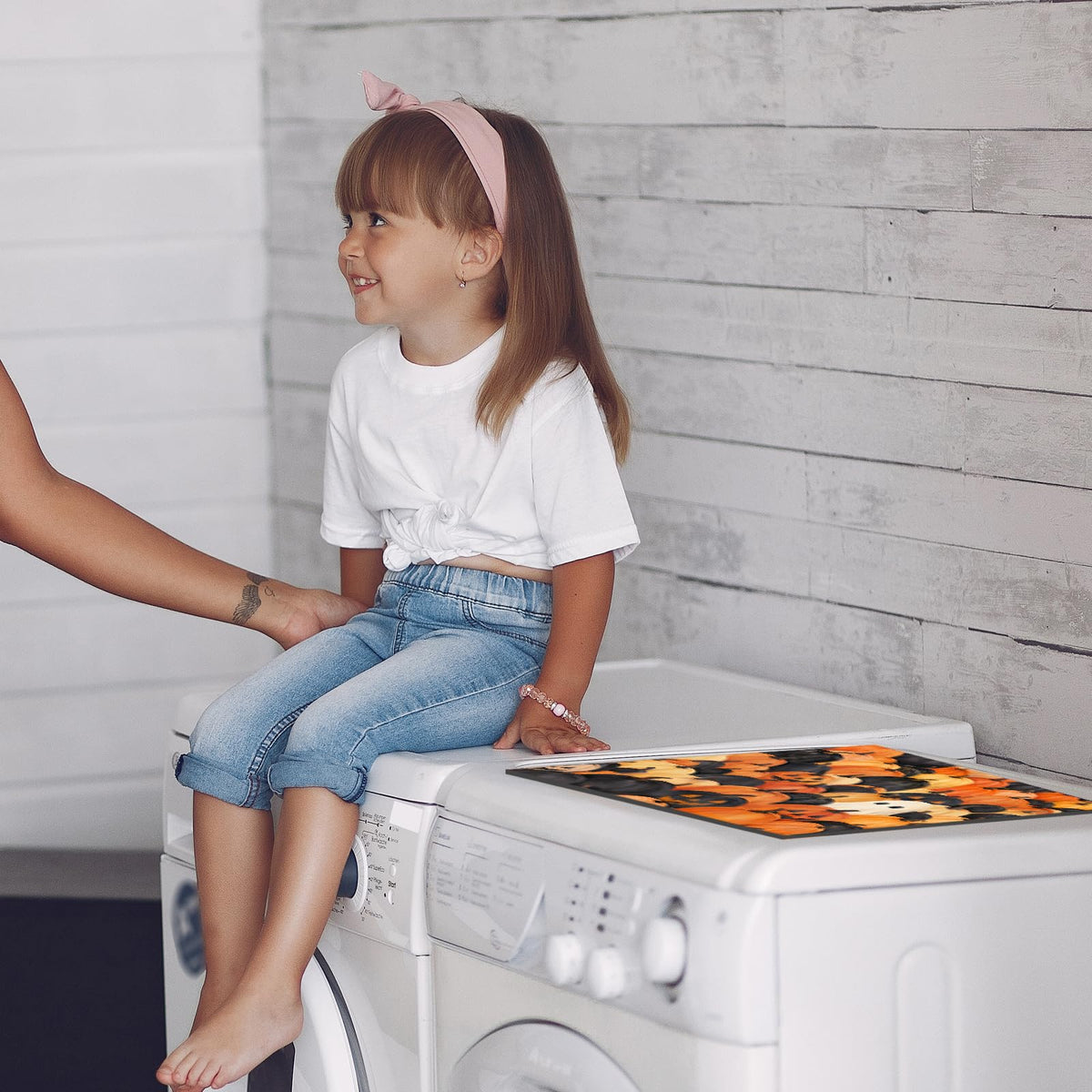Dryer Top Protector Mat (Halloween ghosts)