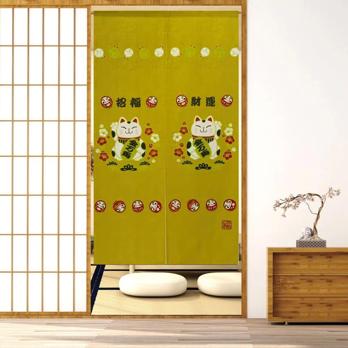 Noren Japanese Doorway Curtain Maneki (Lucky Cat / 33.5"W x 67"L (Pack of 1))