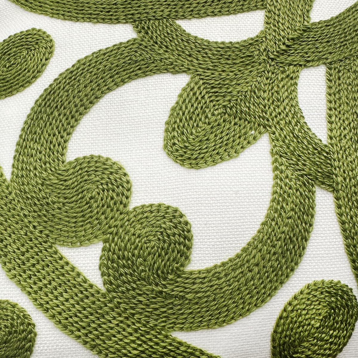 Embroidered Decorative Throw Pillow Cover 18"x 18" Set of 2 (Green / 18" x 18" (Pack of 2))