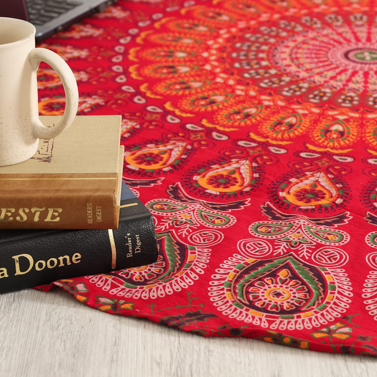 Round Tapestry Wall Hanging Ombre Hippie Mandala Bohemian Hippy Intricate Indian Tapestries Tablecloth 50 Inches (Red_Yellow / 50"L x 50"W)
