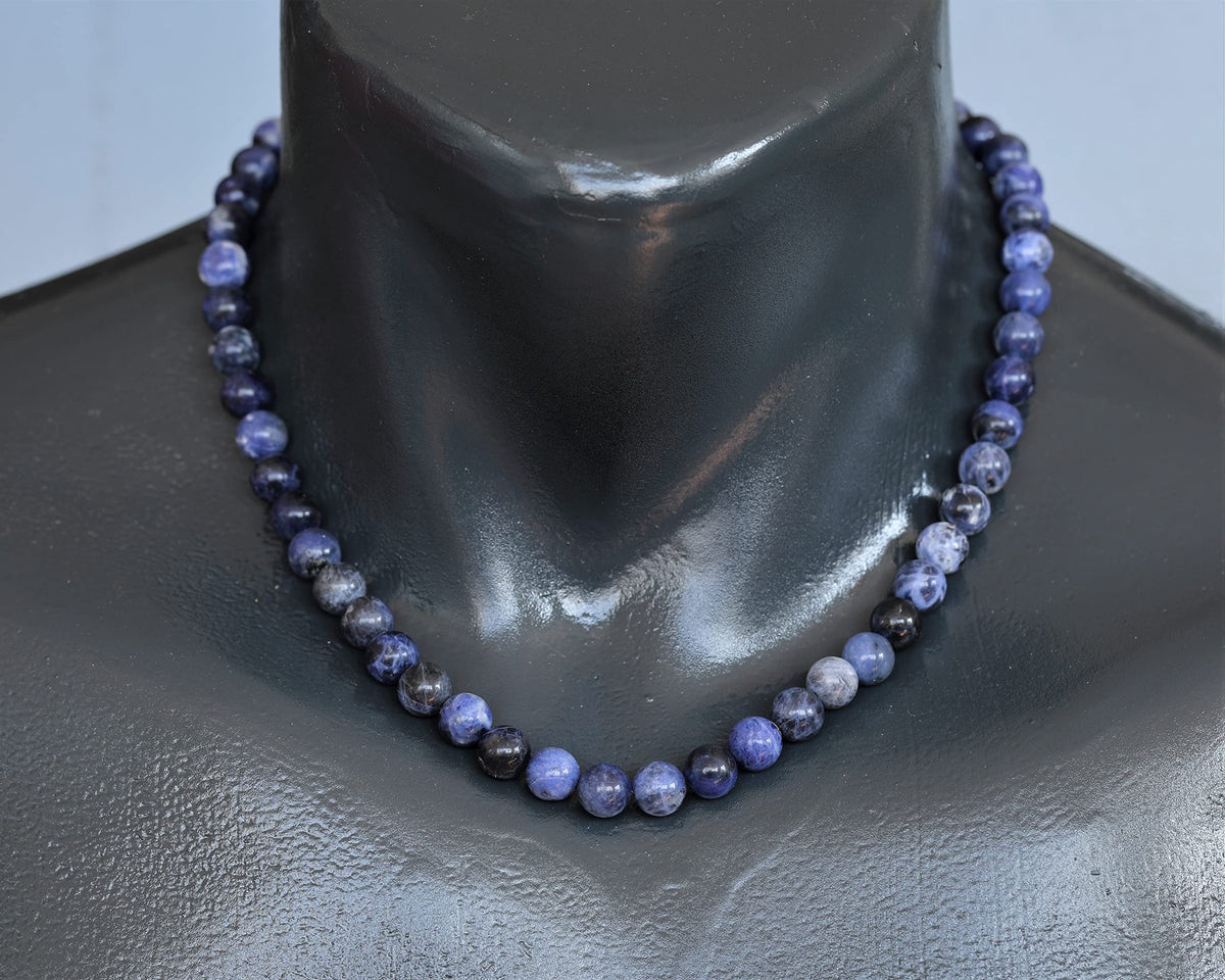 Natural Sodalite Beaded Choker Necklace (Sodalite / 22 Inches)