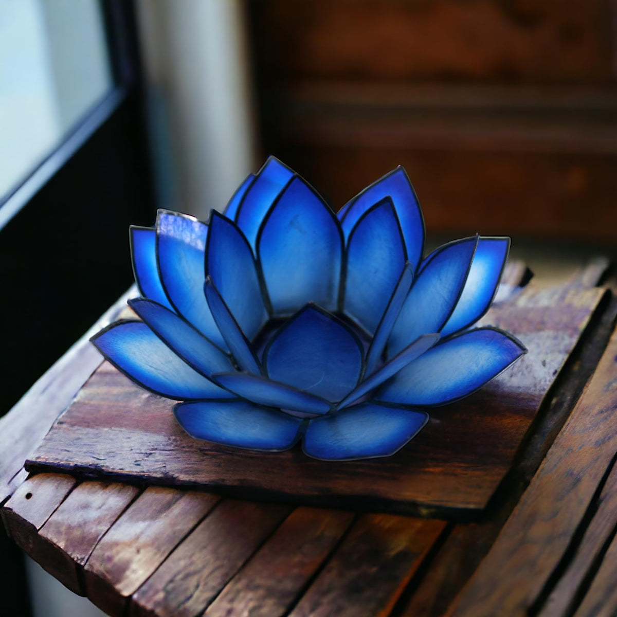 Capiz Shell Lotus Flower Decor Tealight Candle Holder for Serene Ambiance (Blue Lagoon / Regular)