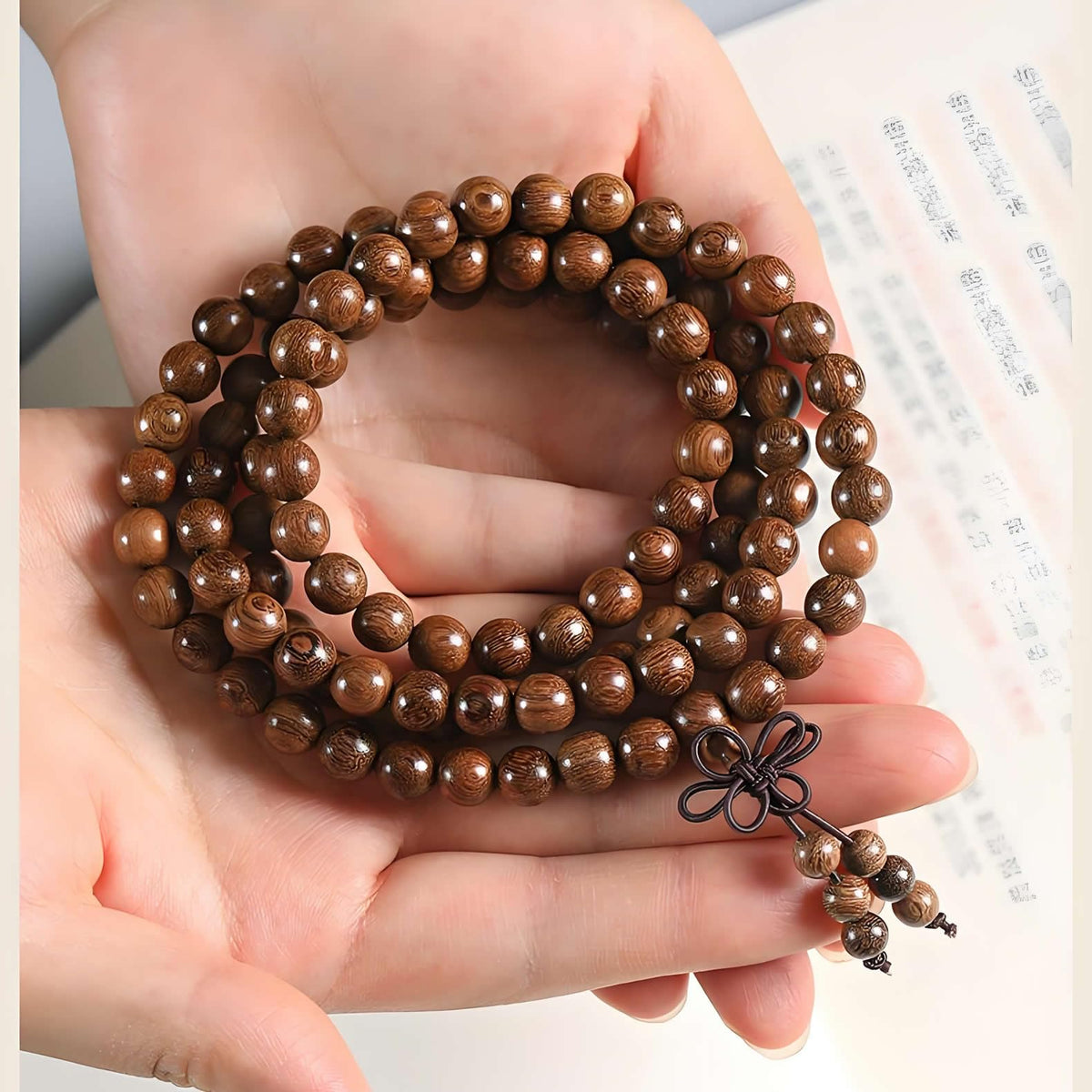 Unisex Natural Silkwood Tibetan Buddhism Meditation Prayer Bead Necklace Japa Mala Beads Bracelets (6mm 108 Beads)