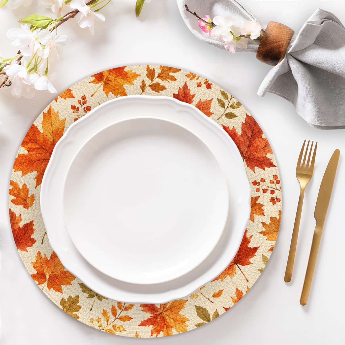 Fall Maple Leaves Woven Placemats Round Placemats Set of 4 for Festival (B 008 / 4 pieces)